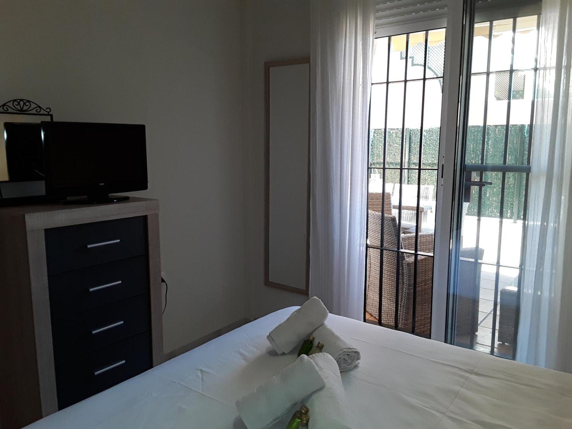 Whydhand Resorts Apartments ,Pools And Lovely Terrace Fuengirola Exterior foto